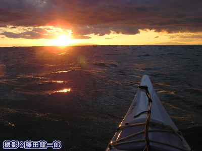 夕日の中で…